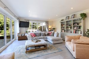 Photo 11- click for photo gallery